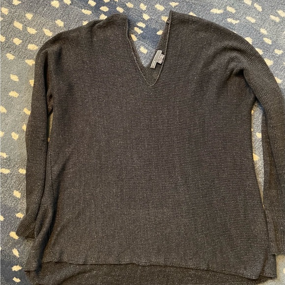 Vince double V sweater - Picture 3 of 3